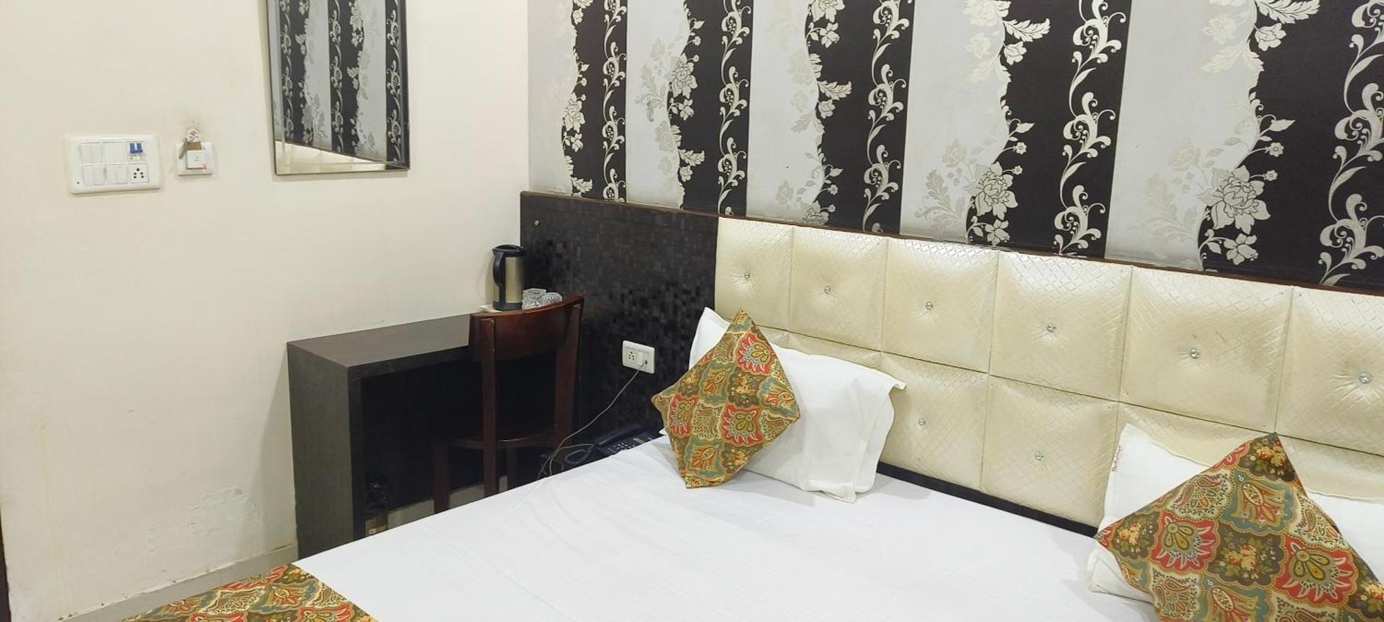 Hotel The Raj Fort Jaipur Buitenkant foto